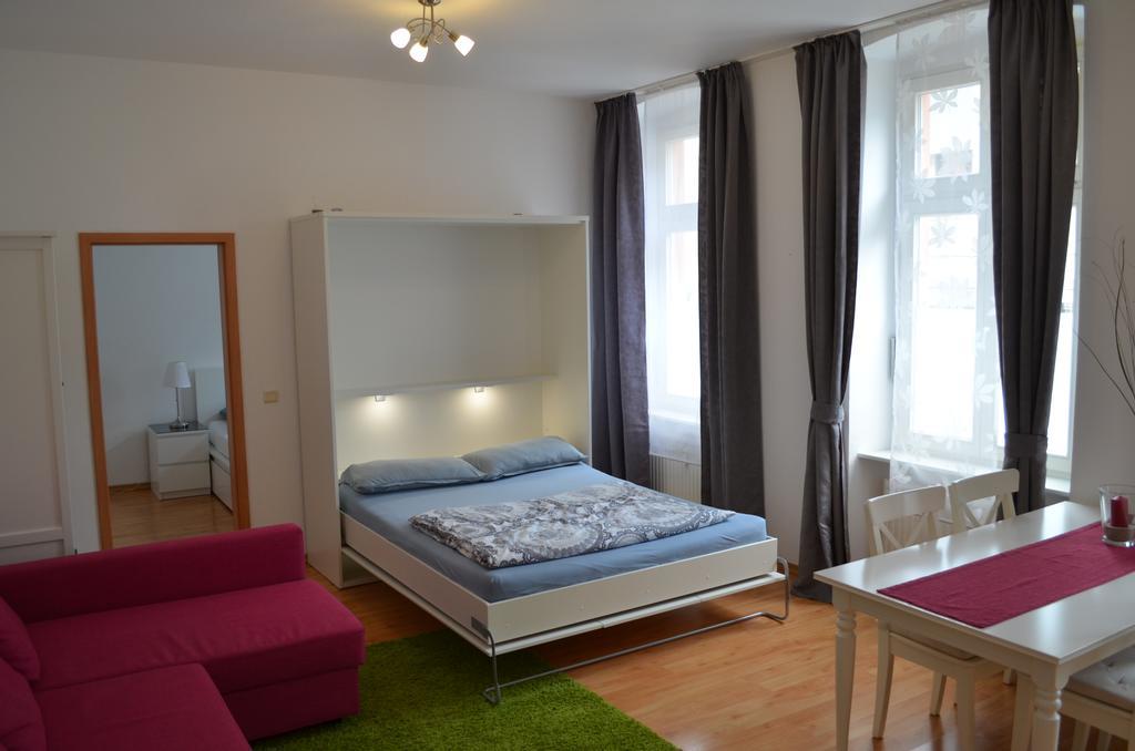Ferienwohnung Barfly Traben-Trarbach Exterior photo