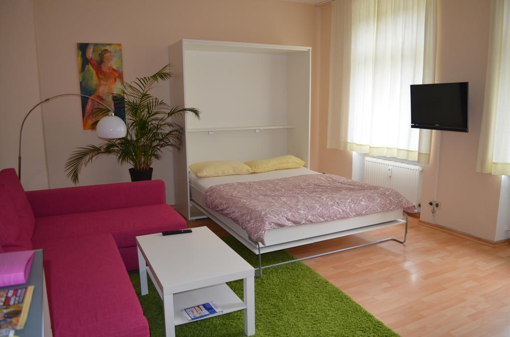Ferienwohnung Barfly Traben-Trarbach Exterior photo